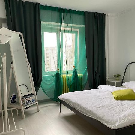 Green Apartment 41 Bucarest Esterno foto