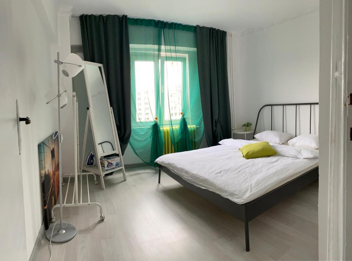 Green Apartment 41 Bucarest Esterno foto
