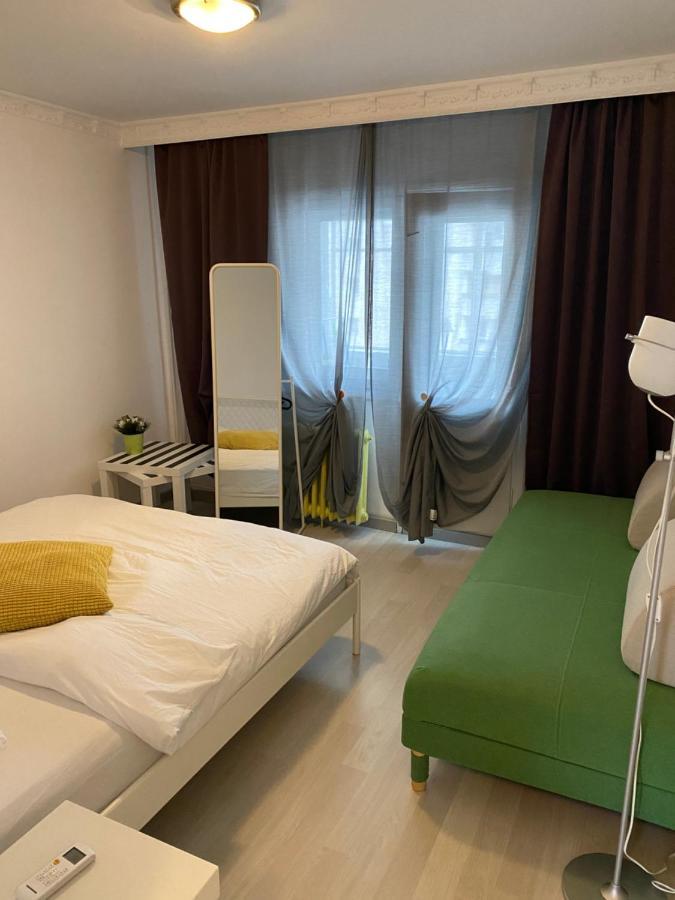 Green Apartment 41 Bucarest Esterno foto