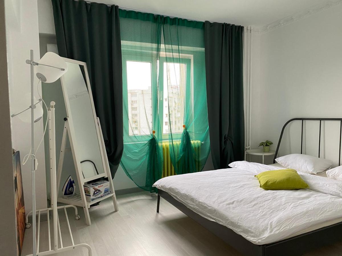 Green Apartment 41 Bucarest Esterno foto