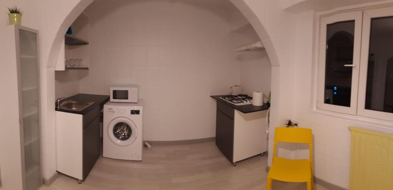 Green Apartment 41 Bucarest Esterno foto